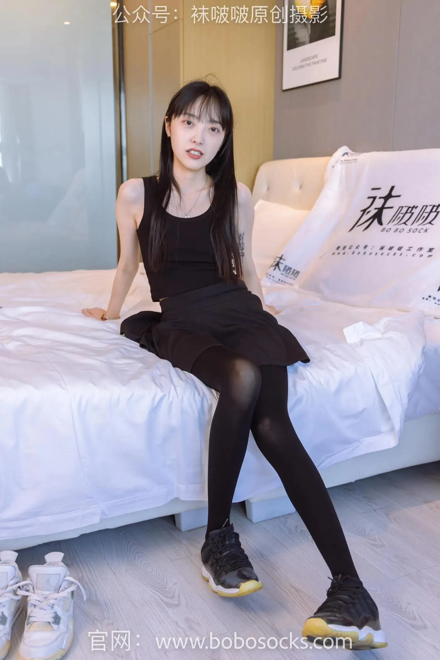 [BoBoSocks袜啵啵]NO.130 稚予-两双穿脏篮球鞋、厚黑丝 [145P]插图3